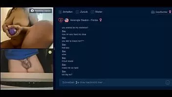 Oynat Amerikan büyük göğüsler kız küvette oyuncakla mastürbasyon yapıyor, kilitli, kızdırıyor ve bekaretimi serbest bırak kafesli sik, ancak cum yok, atla