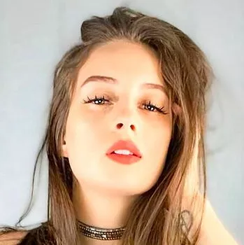 Pornoster Maddy May