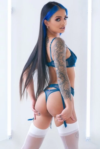 Actrita Paisley Paige