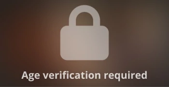 Pornstar Scarlett Rhoades