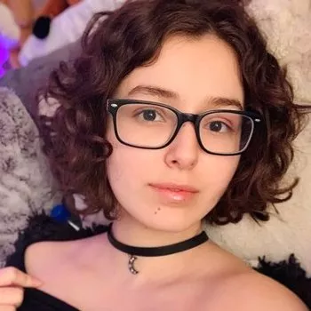 قناة Leana Lovings